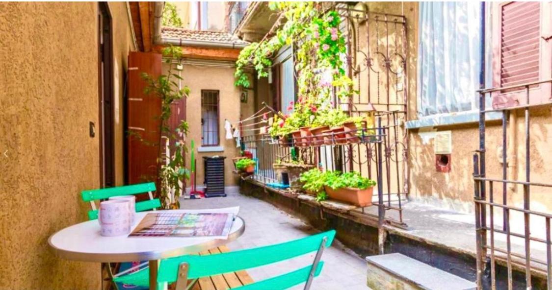 Aria Condizionata, Loft A 13' Dal Duomo Con Ampio Balcone Wifi E Netflix Apartment Милано Екстериор снимка